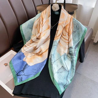 Foulard en Soie Luxe Vert et Doré pour un Style Chic - Milanoza