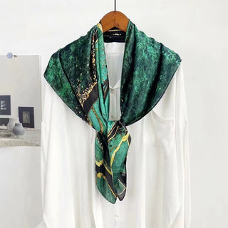 Foulard en Soie Luxe Vert et Doré pour un Style Chic - Milanoza