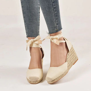 Espadrilles à Talon Compensé et Lacets Cheville - Milanoza