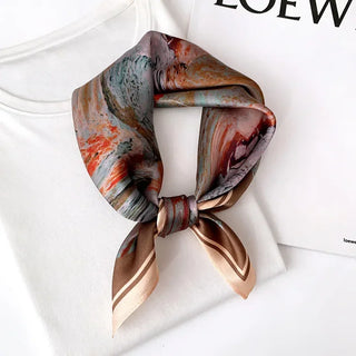 Foulard en Soie Naturelle Illustrations et Finitions Soignées - Milanoza