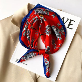 Foulard en Soie Naturelle Illustrations et Finitions Soignées - Milanoza