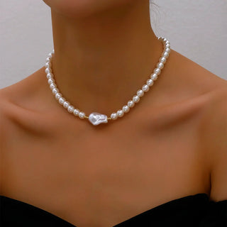 Collier Perles Blanches Classique avec Pendentif Perle Baroque - Milanoza